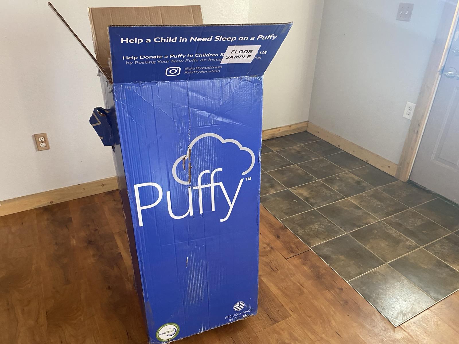 Puffy mattress delivery box